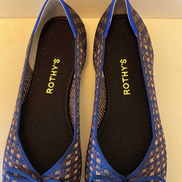 Size 8.5 Rothy’s flats - Picture 4 of 7